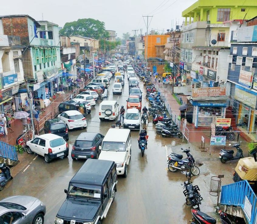 Heavy traffic in Dimapur town during a busy hour on July 4 last. (Morung file Photo)